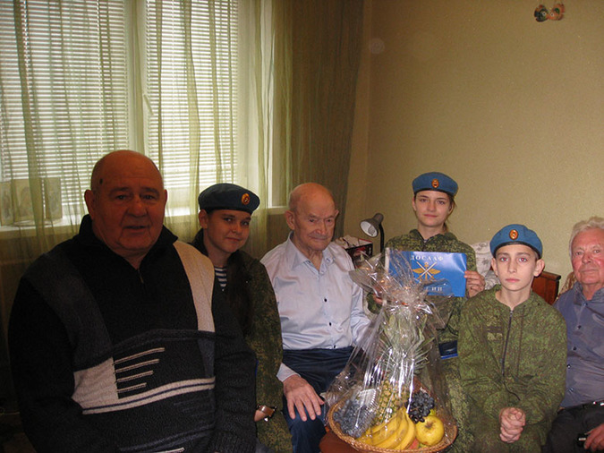 Живая связь поколений