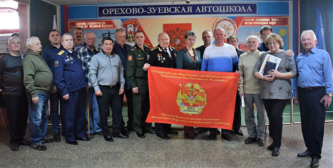Необходимо ответить на вызов времени.