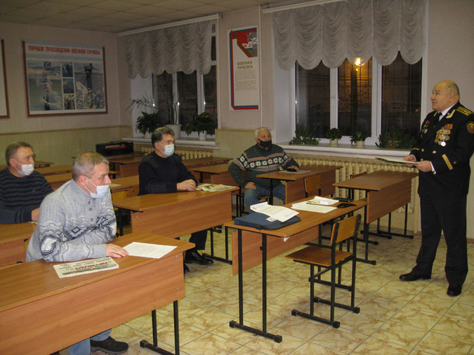 ЗАВЕРШАЮЩЕЕ ГОД ЗАСЕДАНИЕ КОМИТЕТА