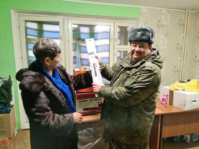 СВОИХ НЕ БРОСАЕМ