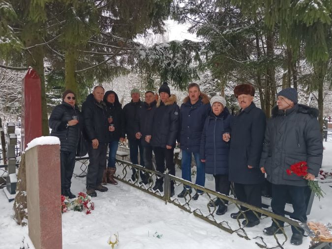 Ветераны почтили память погибших