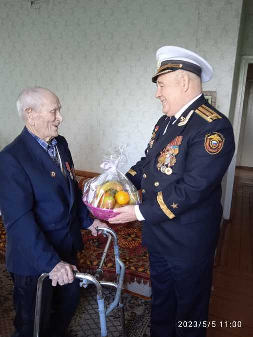 Победный Май в сердцах фронтовиков!
