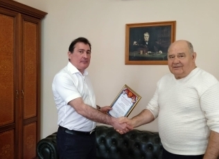 Ветеранс5кое взаимодействие с трудовым коллективом.