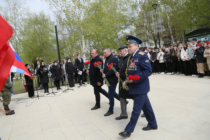 Митинг на бульваре Кузнецова.