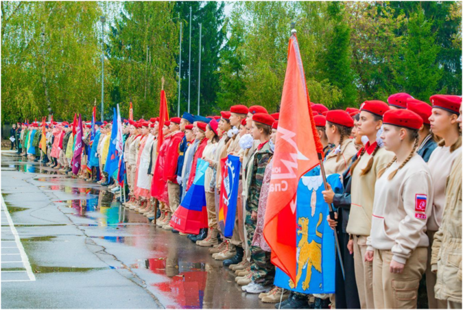 Девушки в погонах