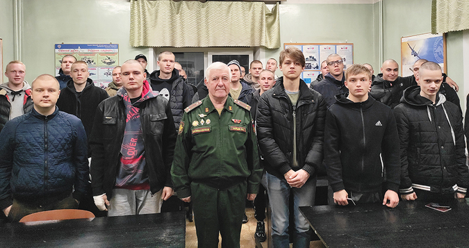 В Вооруженных силах начался осенний призыв