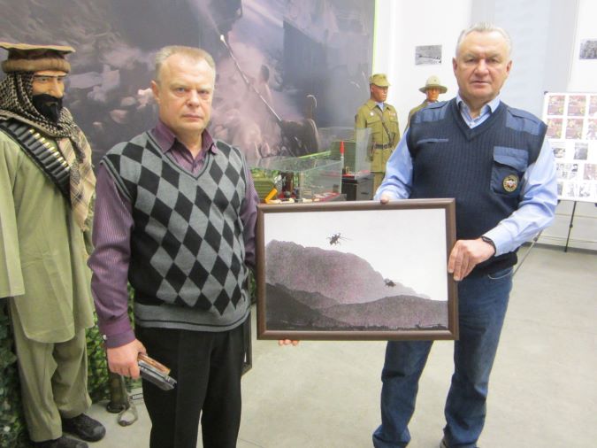 Ветеранская помощь экспозициям школьных музеев