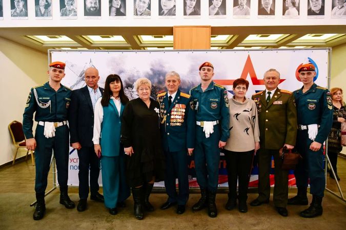 Ветеранов поздравили с Днем Защитника Отечества