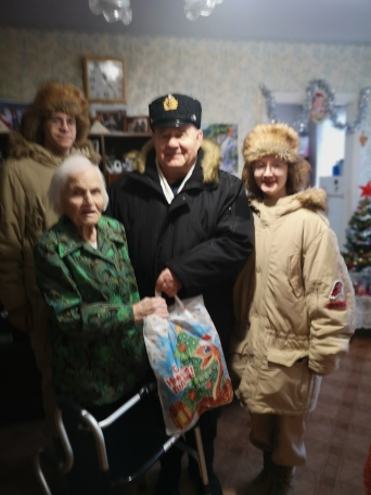 Новогодний подарок - фронтовику