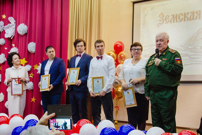  Земской гимназии 35 лет 