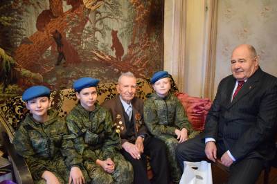 Ветеранам Орехово-Зуево вручили подарки