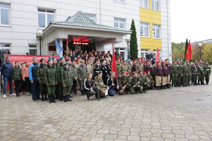  Военно-патриотические игры "Служу Отечеству!"