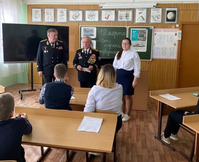 Жюри от ветеранов ВМФ подводит итоги 